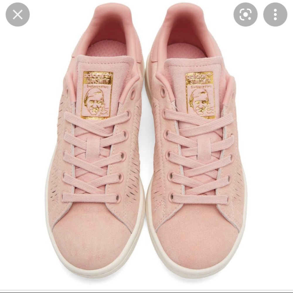 Sam Smith Original Pink Suede Sneakers - Size 7.5